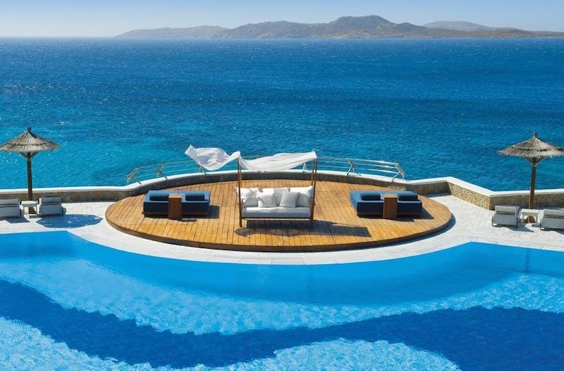10 Best Hotels Mykonos (Based on Service, Location and Reviews)